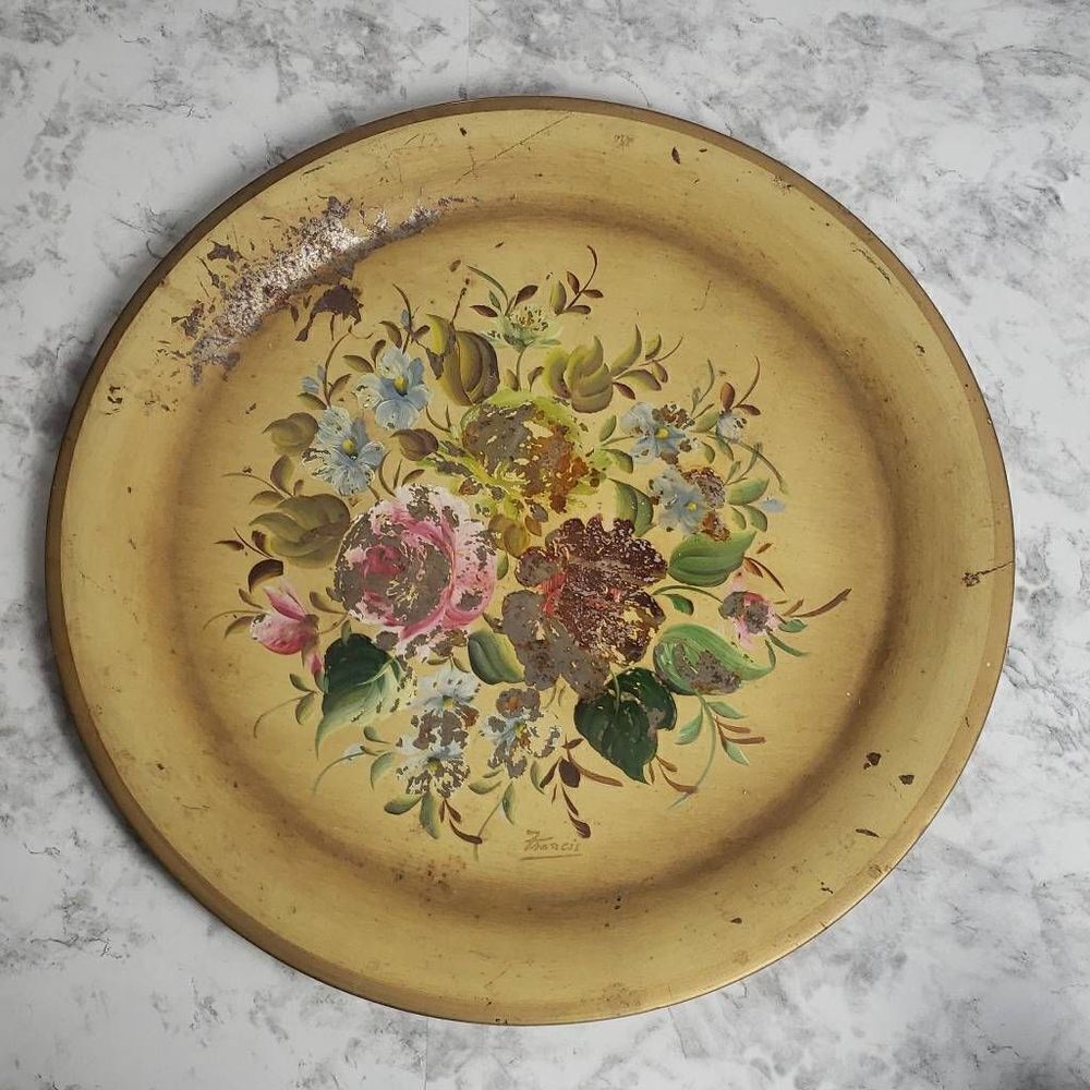 Vintage Nashco Tan and Floral Rustic Round Tray - Picture 2 of 13